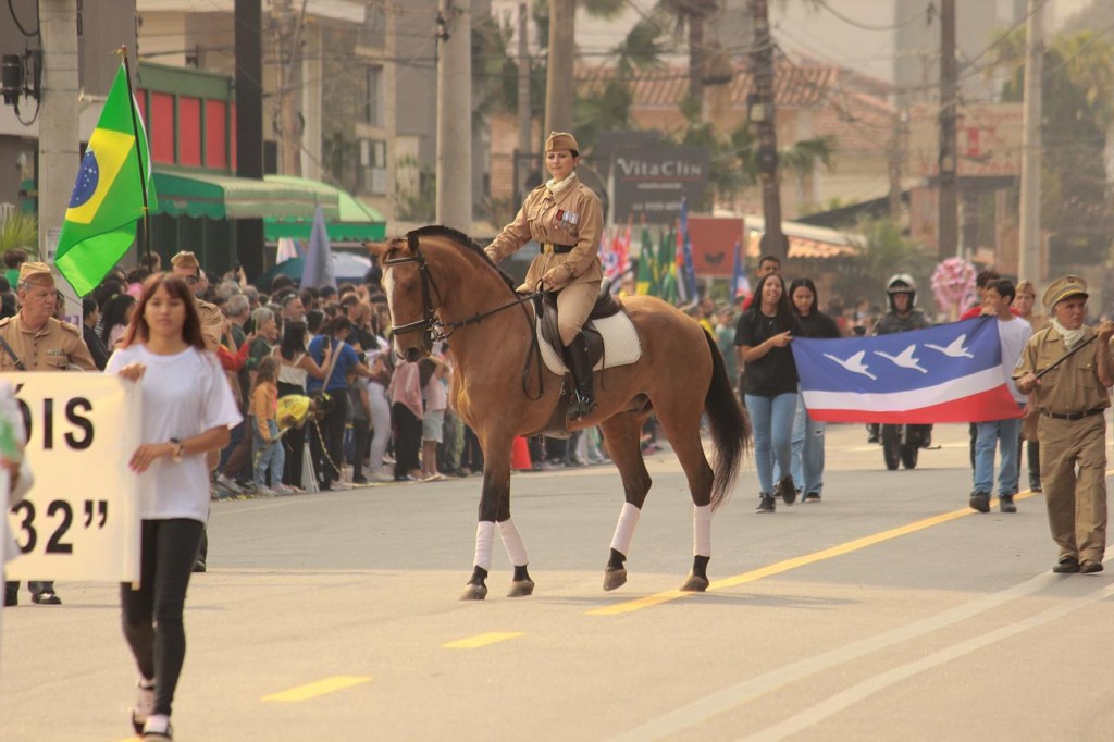 Mestre dos Cavalos: Graziela Meneghetti e o protagonismo feminino no universo equestre