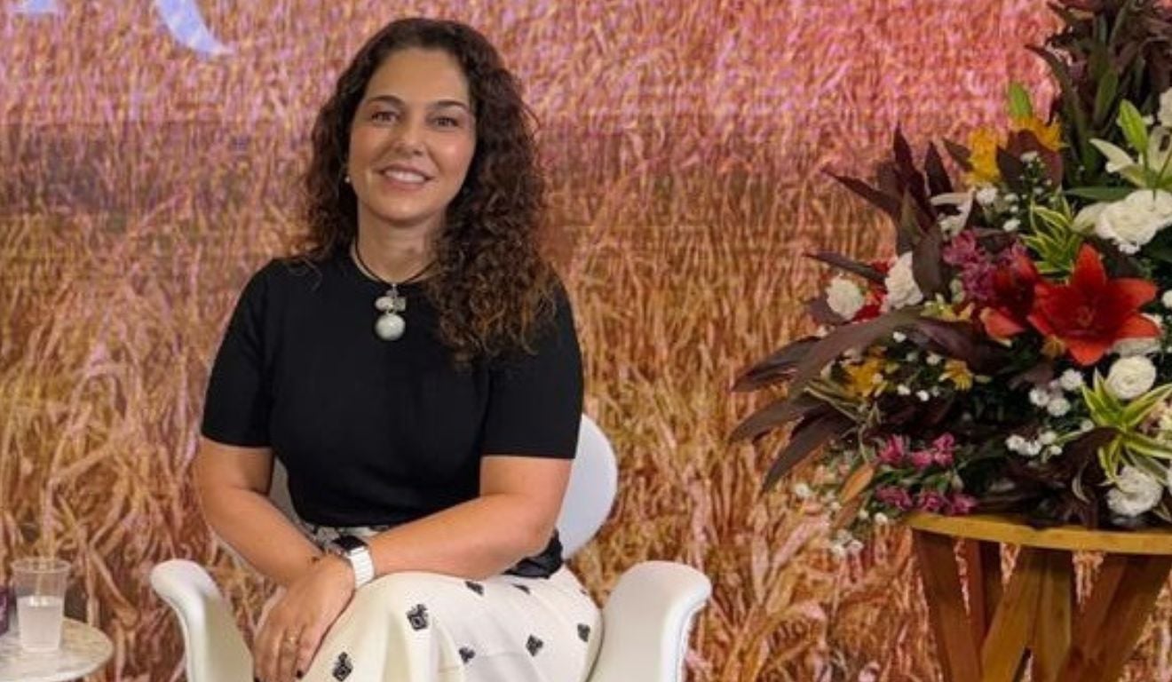 Produtora de café compartilha com o marido a gestão de fazenda batizada em homenagem às filhas